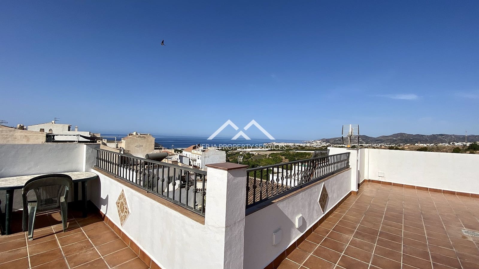 2 bedroom Apartment for rent in Maro - € 750 (Ref: 10034302)