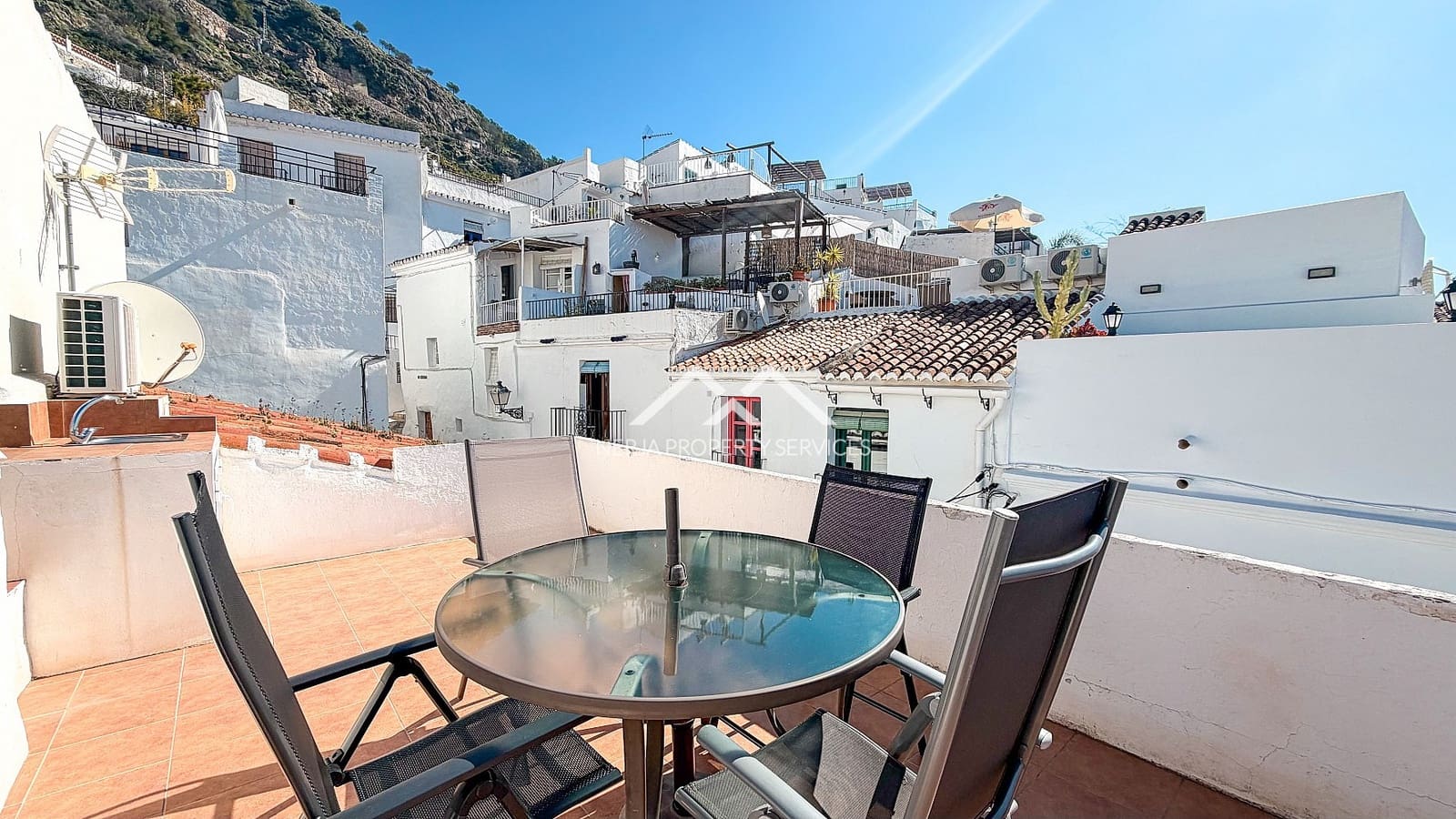 2 quarto Casa em Banda para arrendar em Frigiliana - 900 € (Ref: 10051897)