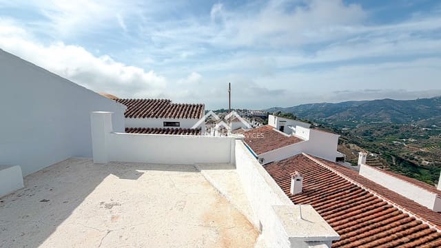 5 Zimmer Haus zu verkaufen in Frigiliana - 435.000 € (Ref: 10054429)