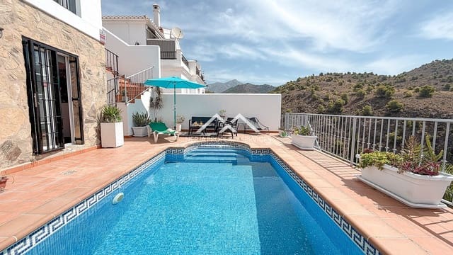 3 soverom Villa til salgs i Frigiliana med svømmebasseng garasje - € 950 000 (Ref: 10055653)