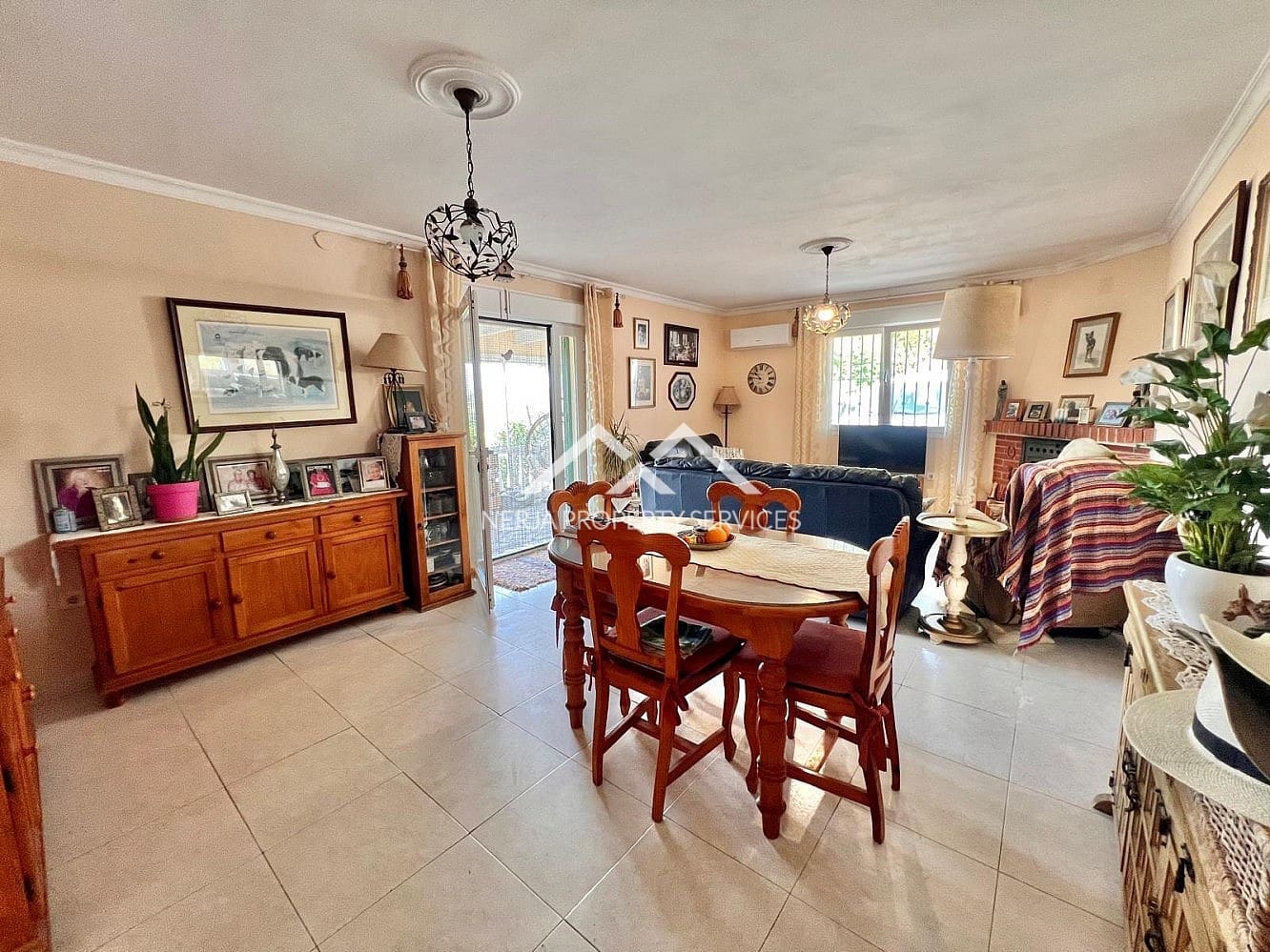 2 bedroom Finca/Country House for sale in Torrox with pool garage - € 390,000 (Ref: 10057587)