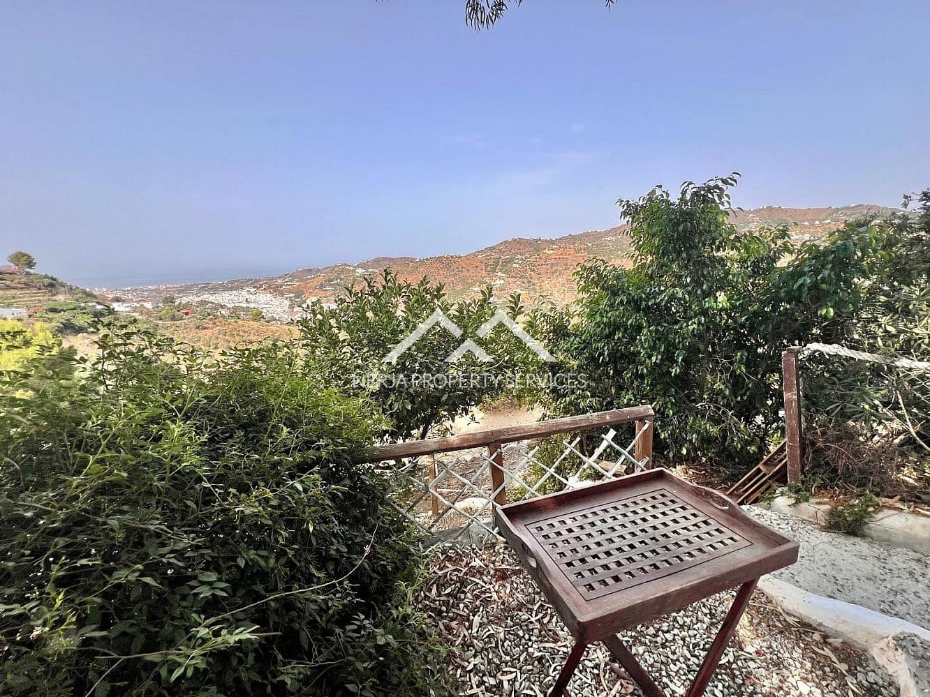 2 bedroom Finca/Country House for sale in Torrox with pool garage - € 390,000 (Ref: 10057587)