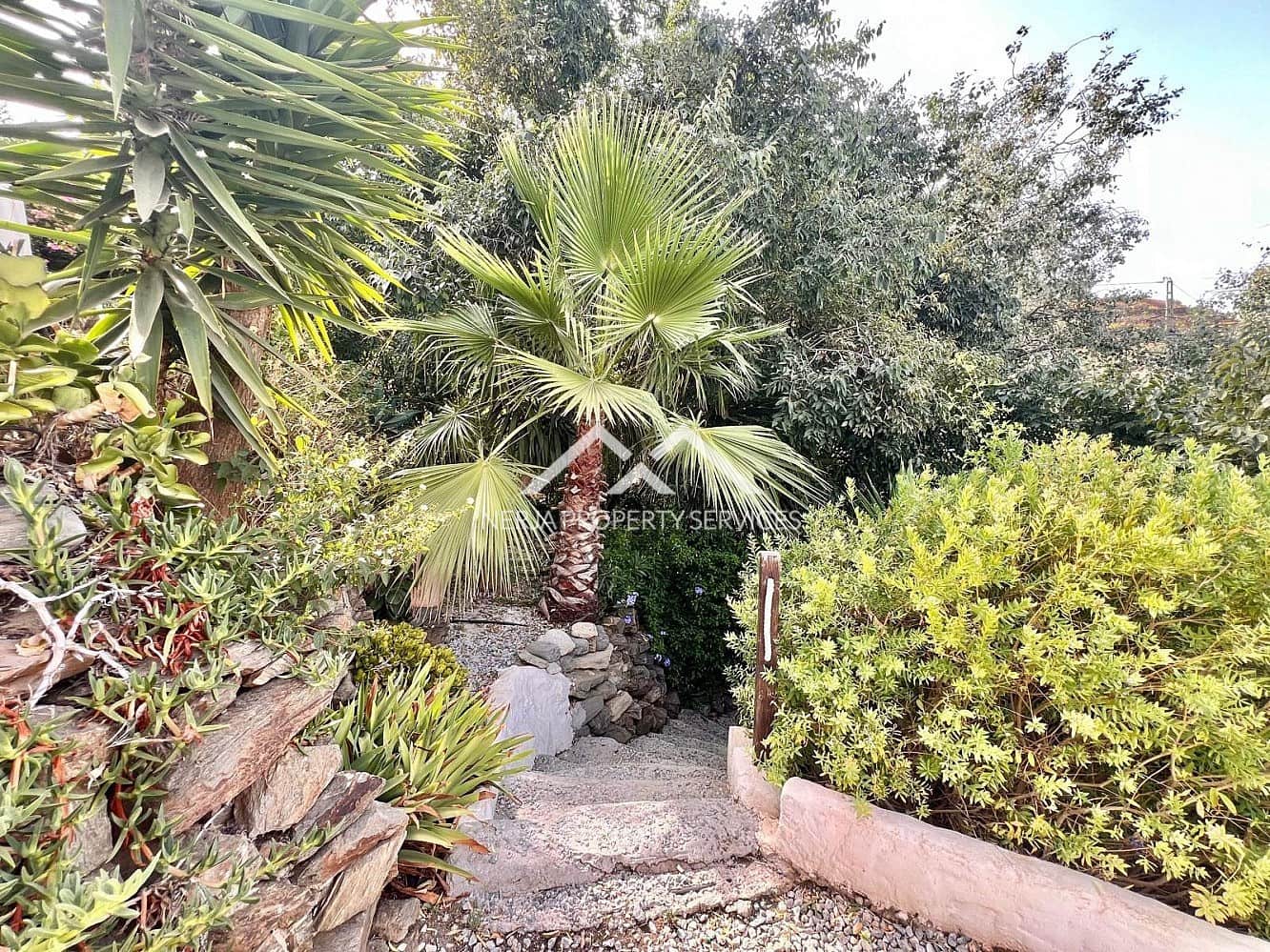 2 bedroom Finca/Country House for sale in Torrox with pool garage - € 390,000 (Ref: 10057587)