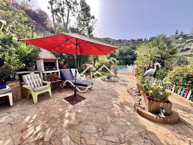 2 bedroom Finca/Country House for sale in Torrox Pueblo, Torrox with pool garage - € 390,000 (Ref: 10057587)