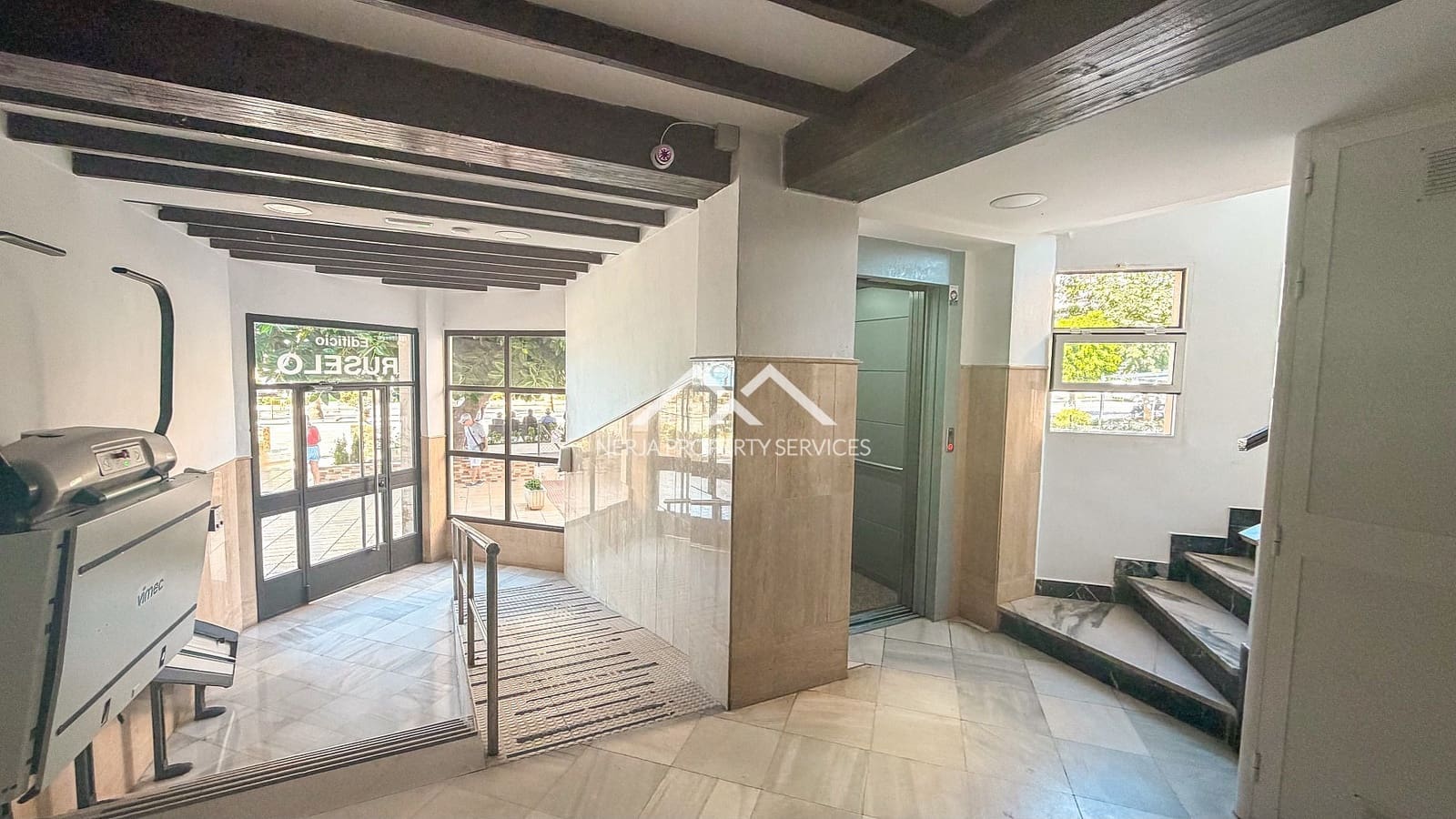 Estúdio para arrendar em Torrox-Costa - 650 € (Ref: 10101086)