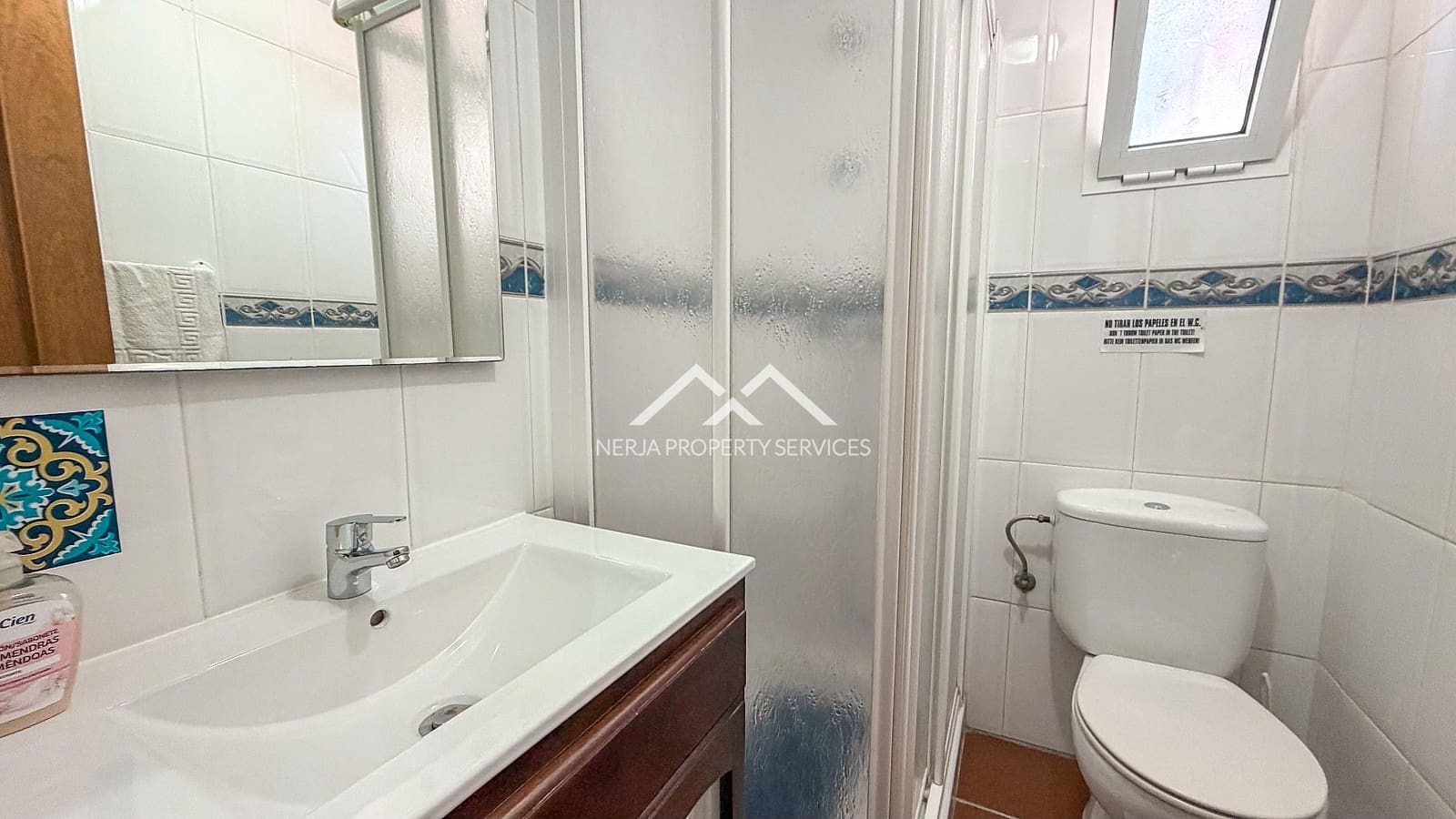3 sypialnia Willa do wynajęcia w Nerja z basenem garażem - 1 700 € (Ref: 10101087)