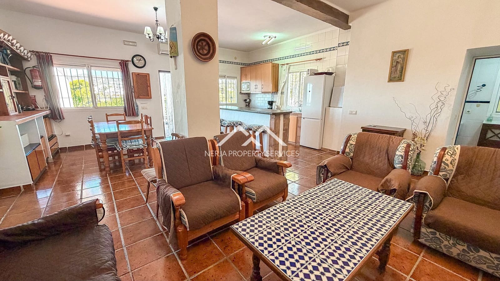 3 sypialnia Willa do wynajęcia w Nerja z basenem garażem - 1 700 € (Ref: 10101087)