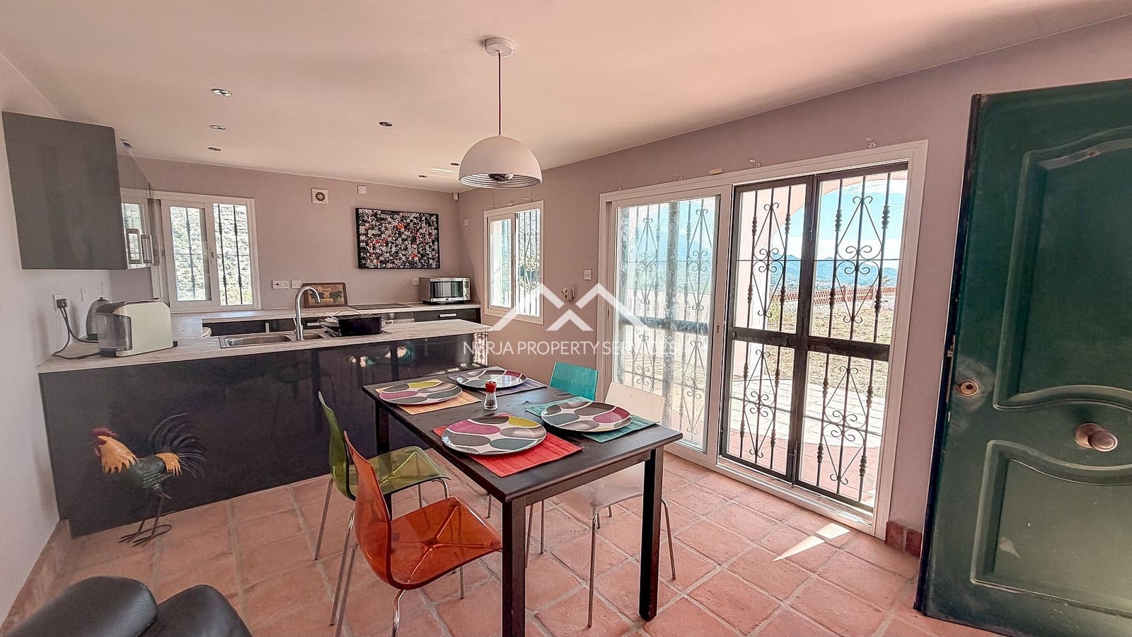 2 bedroom Villa for sale in Frigiliana with pool garage - € 395,000 (Ref: 10117489)