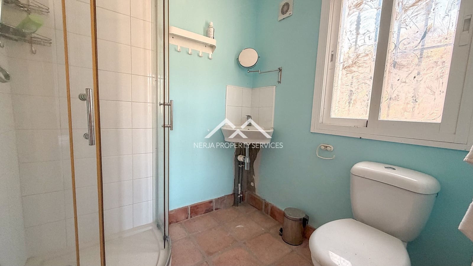 2 bedroom Villa for sale in Frigiliana with pool garage - € 395,000 (Ref: 10117489)