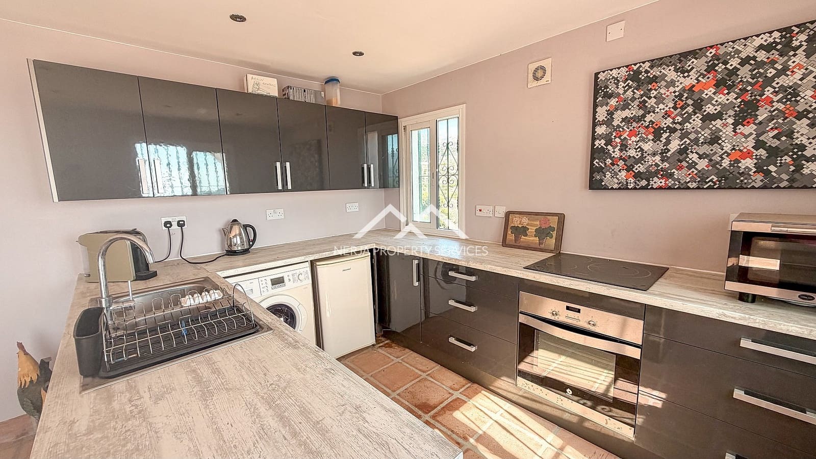 2 bedroom Villa for sale in Frigiliana with pool garage - € 395,000 (Ref: 10117489)