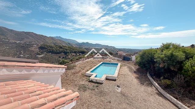 2 bedroom Villa for sale in Frigiliana with pool garage - € 395,000 (Ref: 10117489)