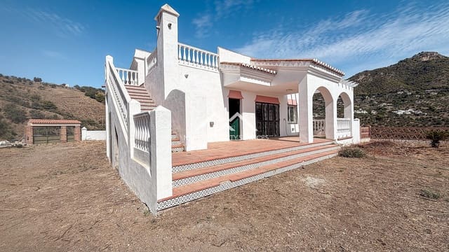 2 bedroom Villa for sale in Frigiliana with pool garage - € 395,000 (Ref: 10117489)
