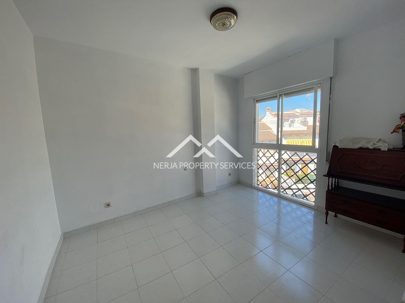2 bedroom Townhouse for rent in Torrox-Costa with garage - € 850 (Ref: 10163811)