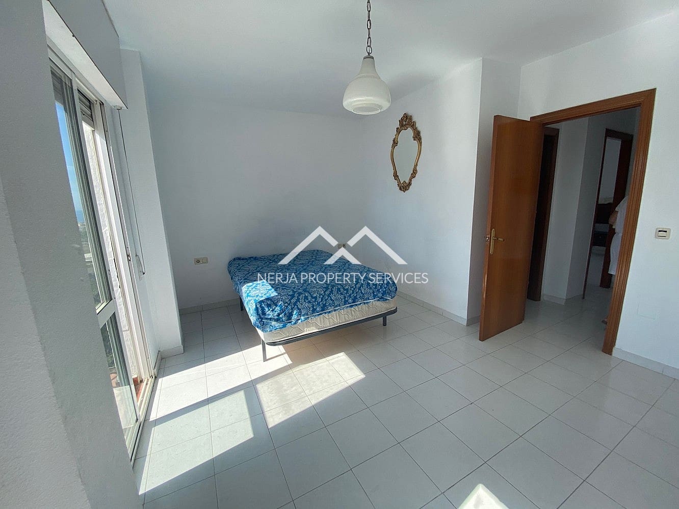 2 bedroom Townhouse for rent in Torrox-Costa with garage - € 850 (Ref: 10163811)
