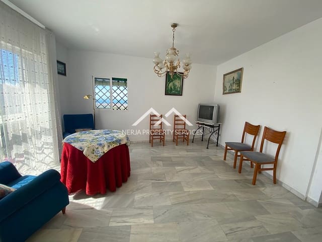 2 bedroom Townhouse for rent in El Peñoncillo, Torrox with garage - € 850 (Ref: 10163811)