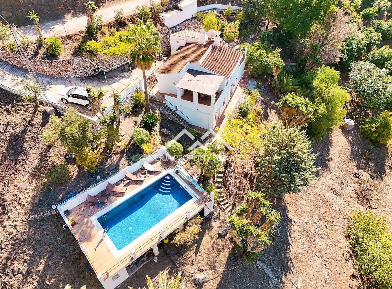 Chalet de 3 habitaciones en Frigiliana en venta con piscina garaje - 599.000 € (Ref: 10169245)