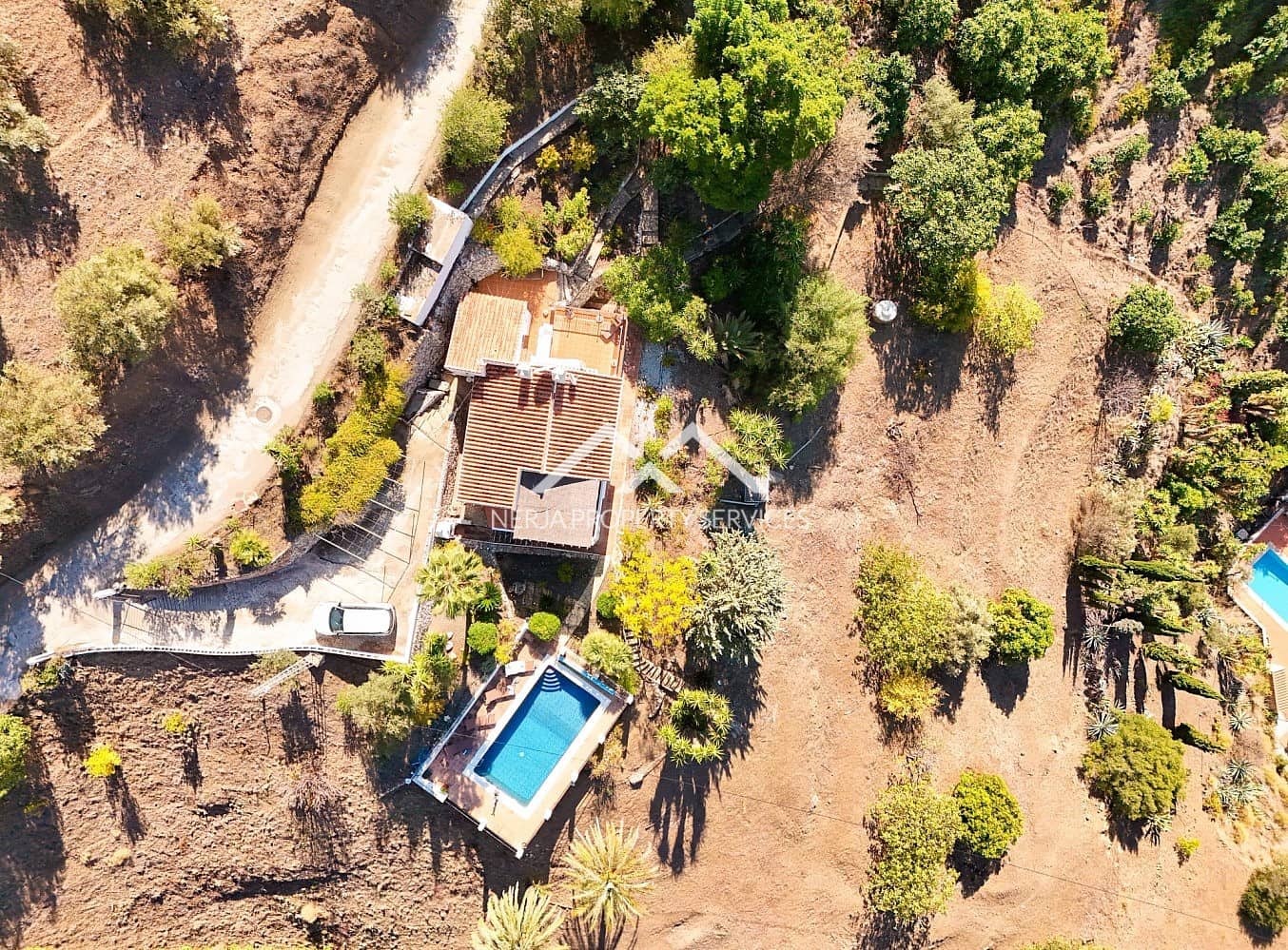 Chalet de 3 habitaciones en Frigiliana en venta con piscina garaje - 599.000 € (Ref: 10169245)