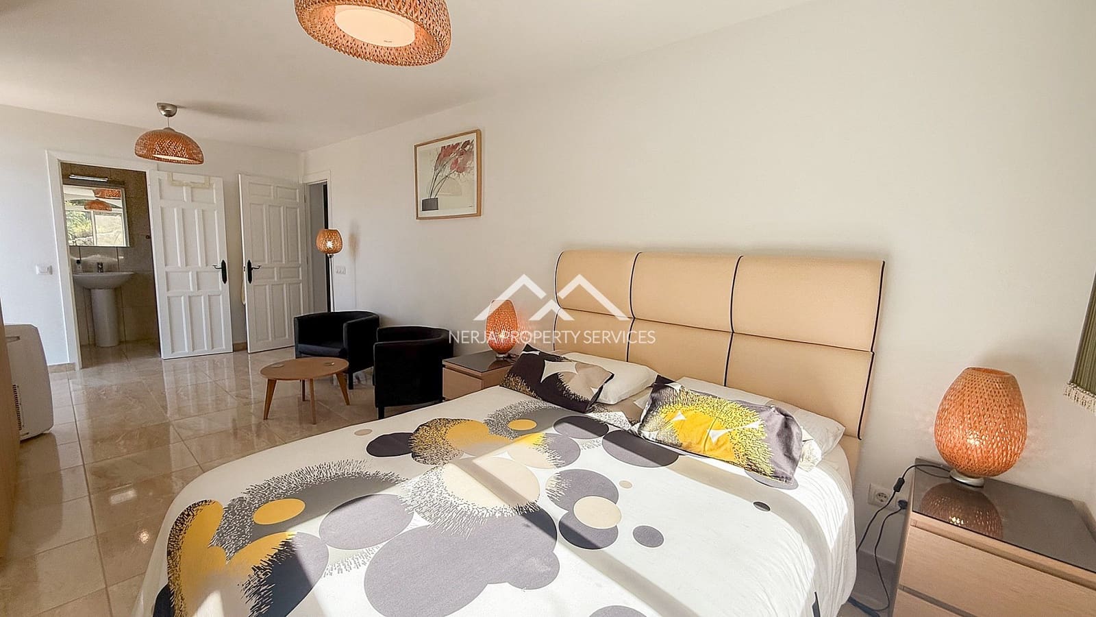 Chalet de 3 habitaciones en Frigiliana en venta con piscina garaje - 599.000 € (Ref: 10169245)