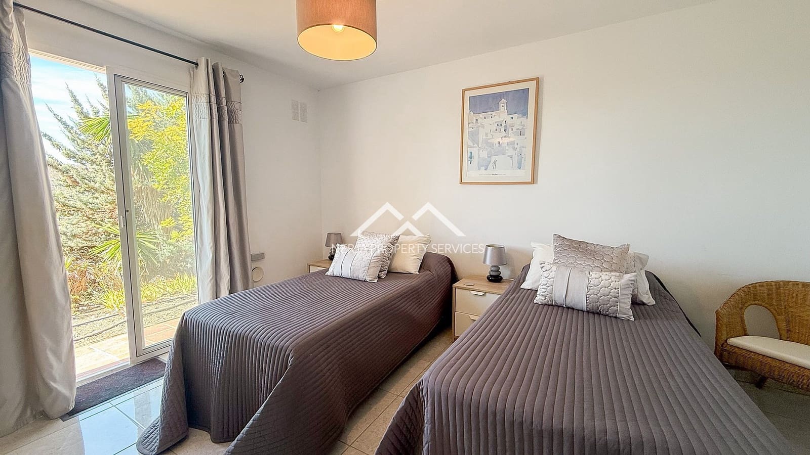 Chalet de 3 habitaciones en Frigiliana en venta con piscina garaje - 599.000 € (Ref: 10169245)