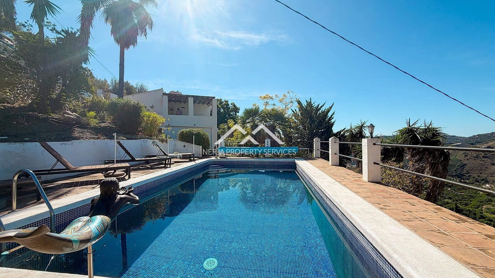 Chalet de 3 habitaciones en Frigiliana en venta con piscina garaje - 599.000 € (Ref: 10169245)