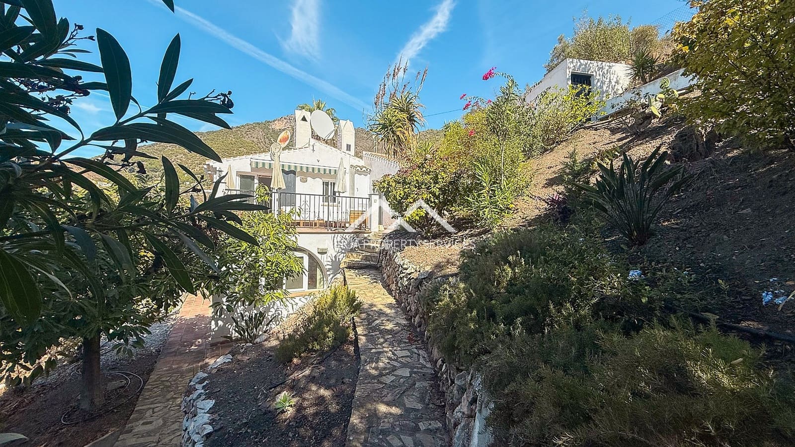Chalet de 3 habitaciones en Frigiliana en venta con piscina garaje - 599.000 € (Ref: 10169245)