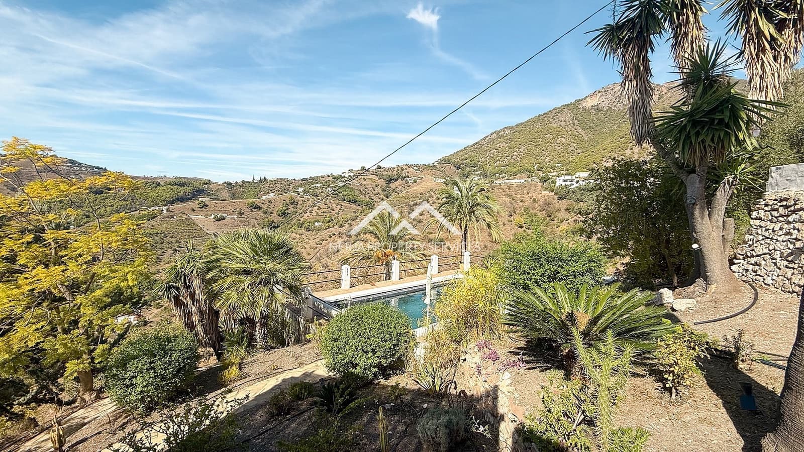 Chalet de 3 habitaciones en Frigiliana en venta con piscina garaje - 599.000 € (Ref: 10169245)