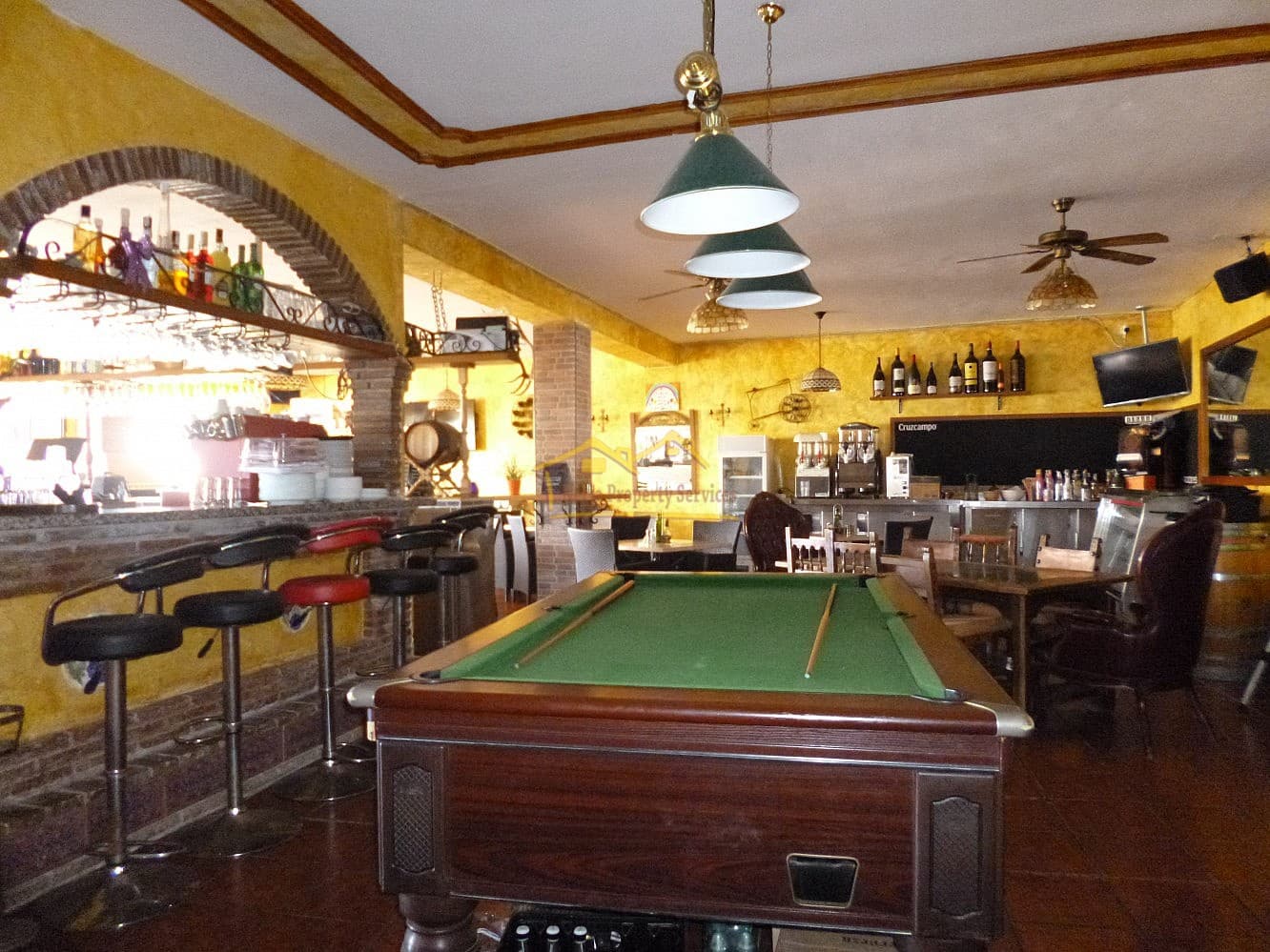 Erhverv til salg i Nerja med swimmingpool - € 549.000 (Ref: 4452343)