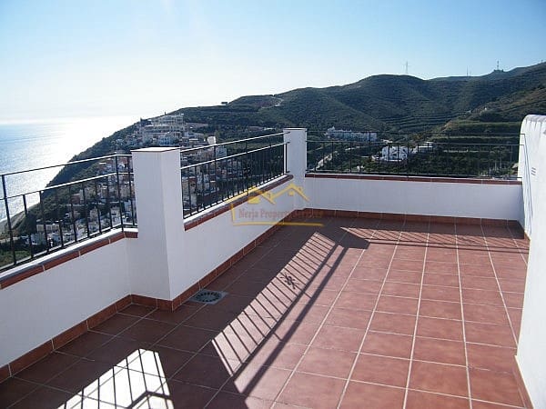 3 soveværelse Villa til salg i Nerja med garage - € 598.000 (Ref: 4452352)