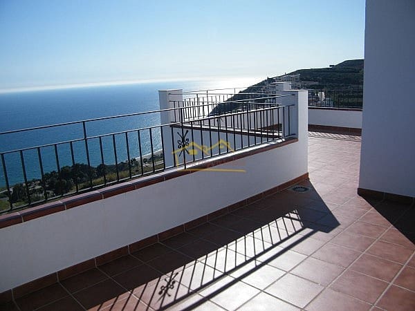 3 soveværelse Villa til salg i Nerja med garage - € 598.000 (Ref: 4452352)