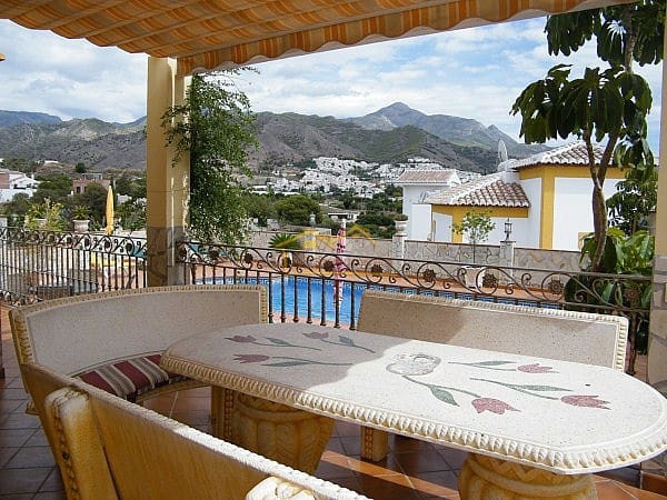 7 soverom Villa til salgs i Nerja med svømmebasseng garasje - € 769 900 (Ref: 4452360)