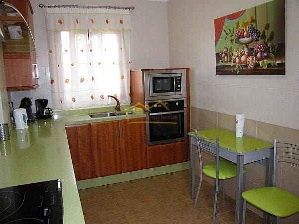 7 soverom Villa til salgs i Centro, Nerja med svømmebasseng garasje - € 769 900 (Ref: 4452360)