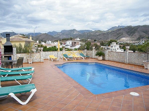 7 soverom Villa til salgs i Nerja med svømmebasseng garasje - € 769 900 (Ref: 4452360)