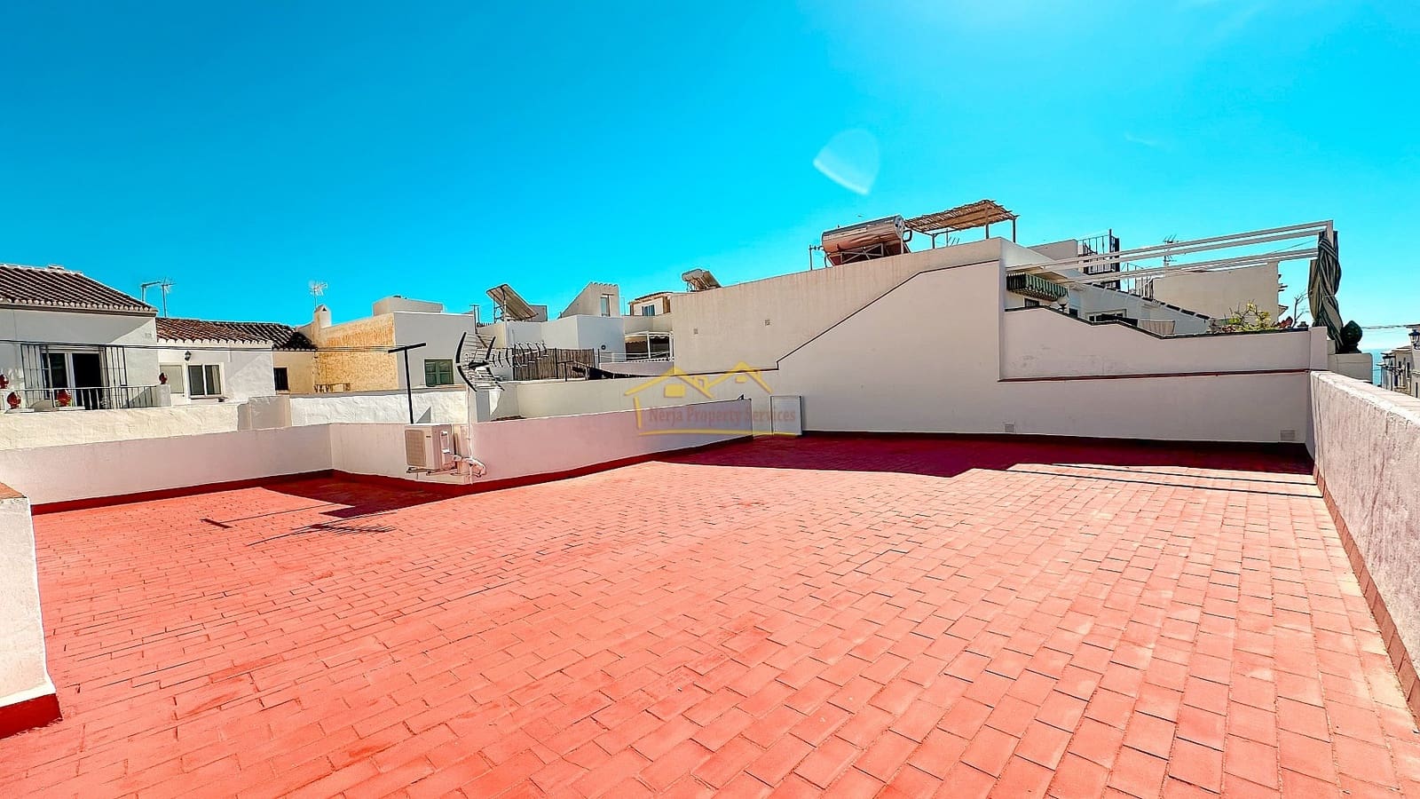 4 soveværelse Villa til salg i Maro med swimmingpool - € 365.000 (Ref: 4452434)