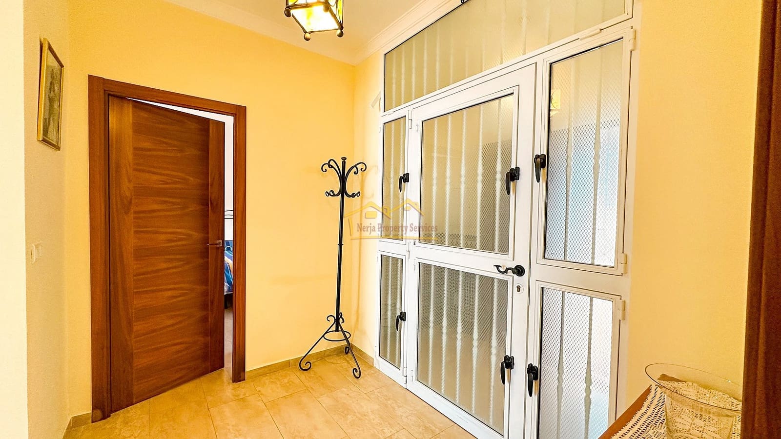 4 soveværelse Villa til salg i Maro med swimmingpool - € 365.000 (Ref: 4452434)