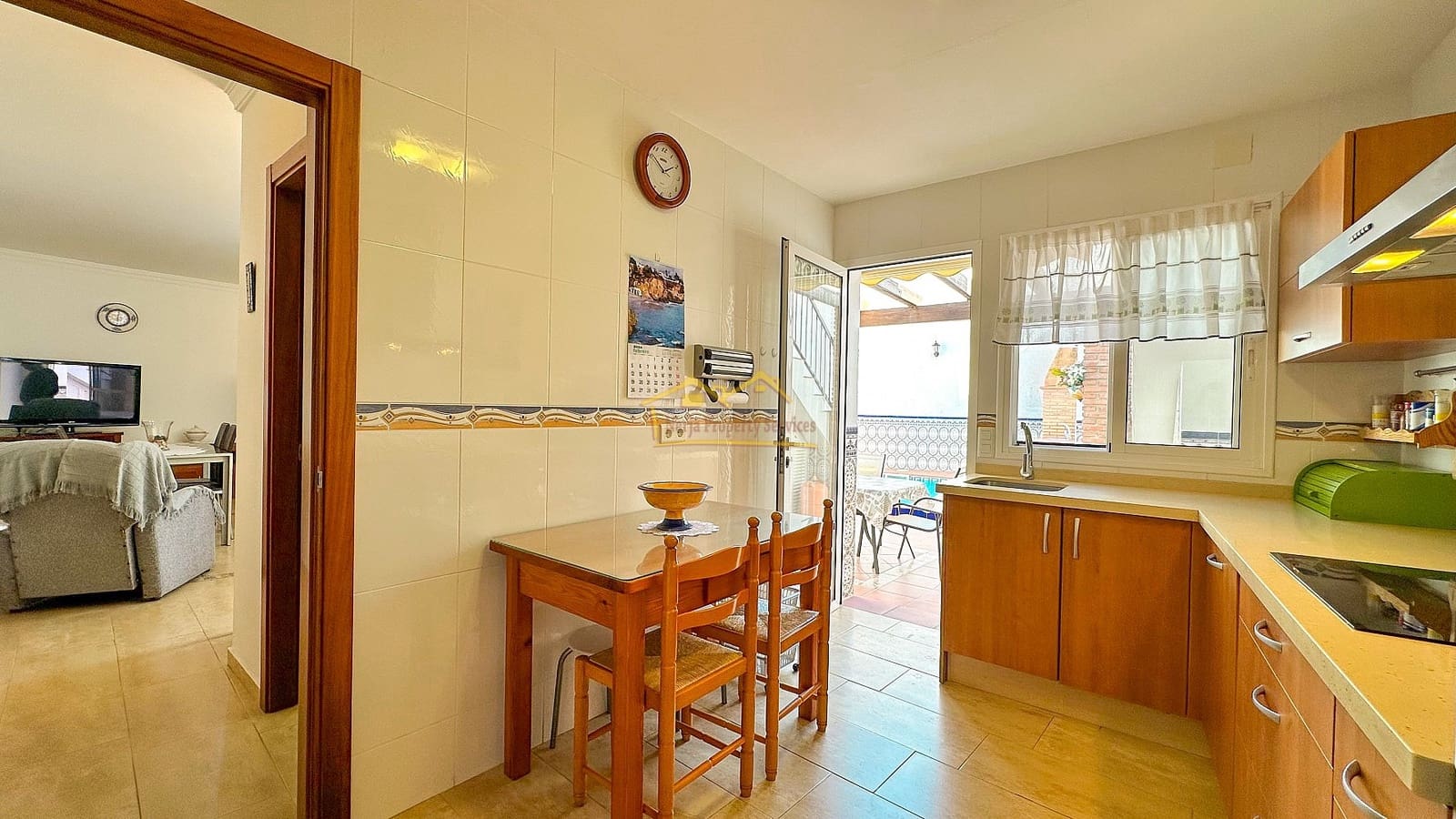 4 soveværelse Villa til salg i Maro med swimmingpool - € 365.000 (Ref: 4452434)