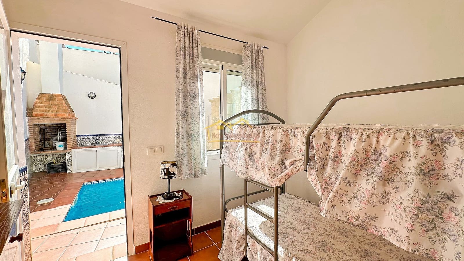 4 soveværelse Villa til salg i Maro med swimmingpool - € 365.000 (Ref: 4452434)