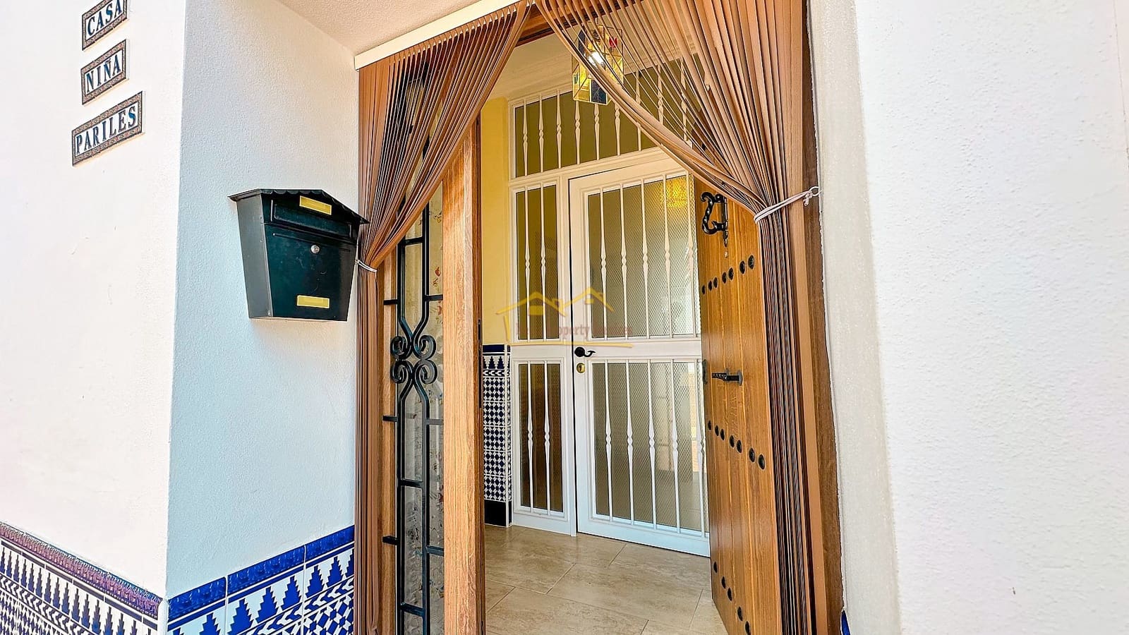 4 soveværelse Villa til salg i Maro med swimmingpool - € 365.000 (Ref: 4452434)