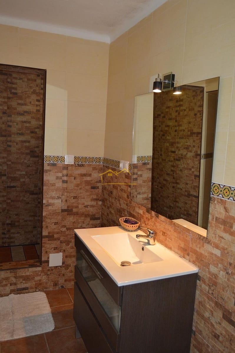 3 sypialnia Finka/Dom wiejski na sprzedaż w Nerja z basenem garażem - 995 000 € (Ref: 4452474)