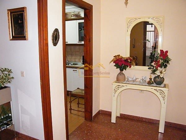 4 slaapkamer Appartement te koop in Centro, Nerja met garage - € 260.000 (Ref: 4452499)