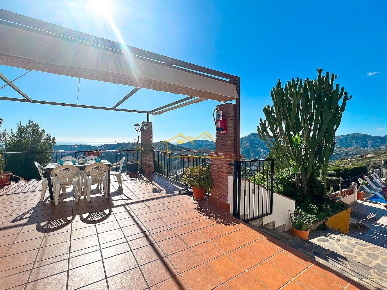 6 soverom Villa til salgs i Frigiliana med svømmebasseng garasje - € 1 200 000 (Ref: 4452515)