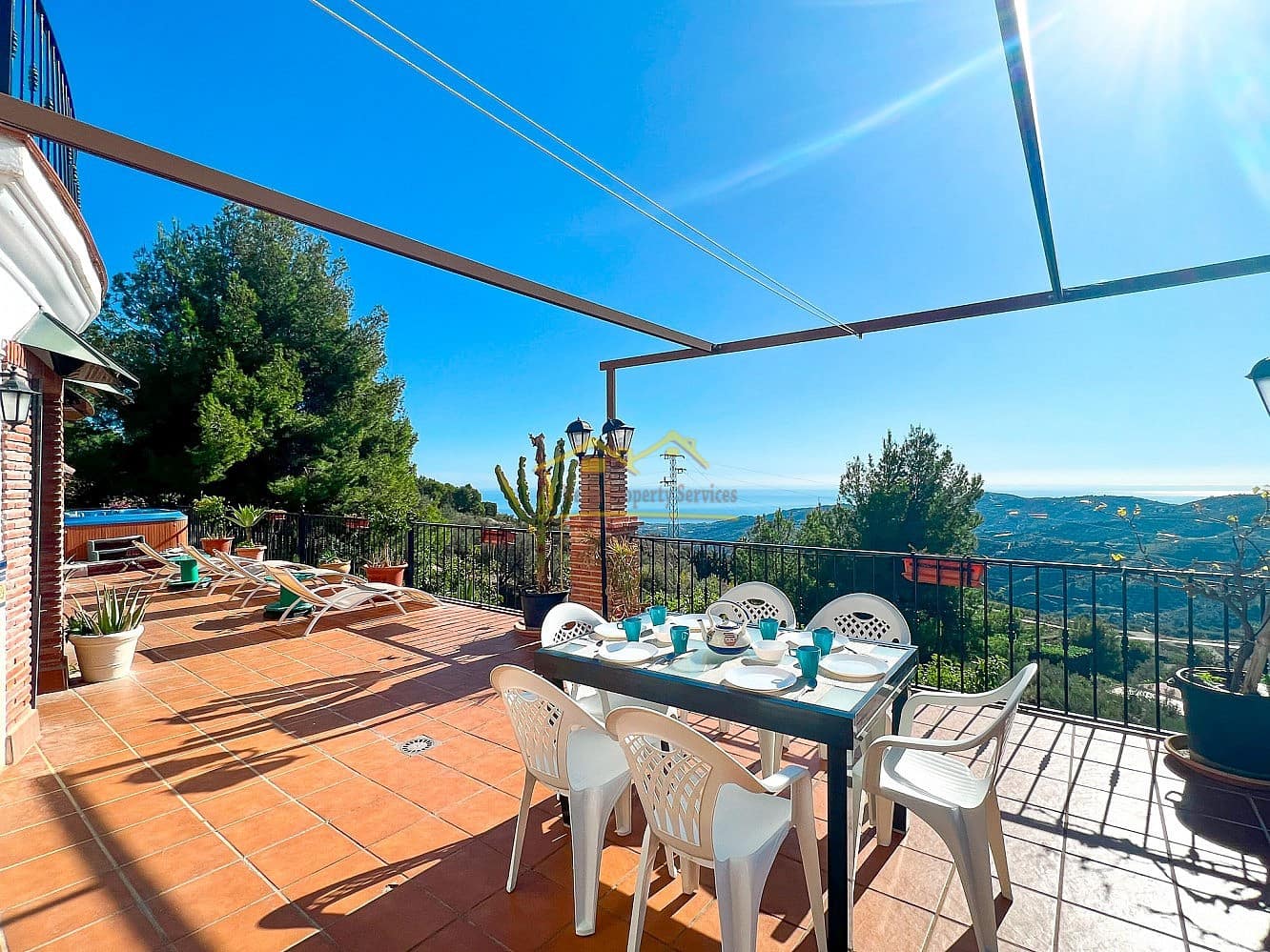 6 soverom Villa til salgs i Frigiliana med svømmebasseng garasje - € 1 200 000 (Ref: 4452515)