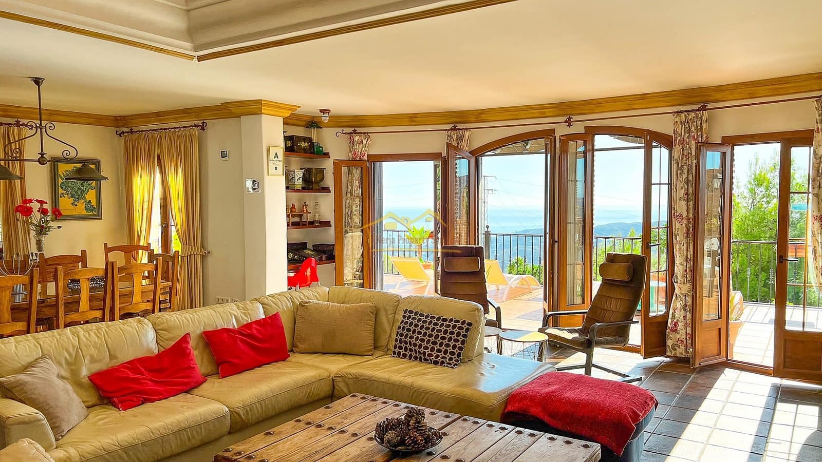 6 soverom Villa til salgs i Frigiliana med svømmebasseng garasje - € 1 200 000 (Ref: 4452515)