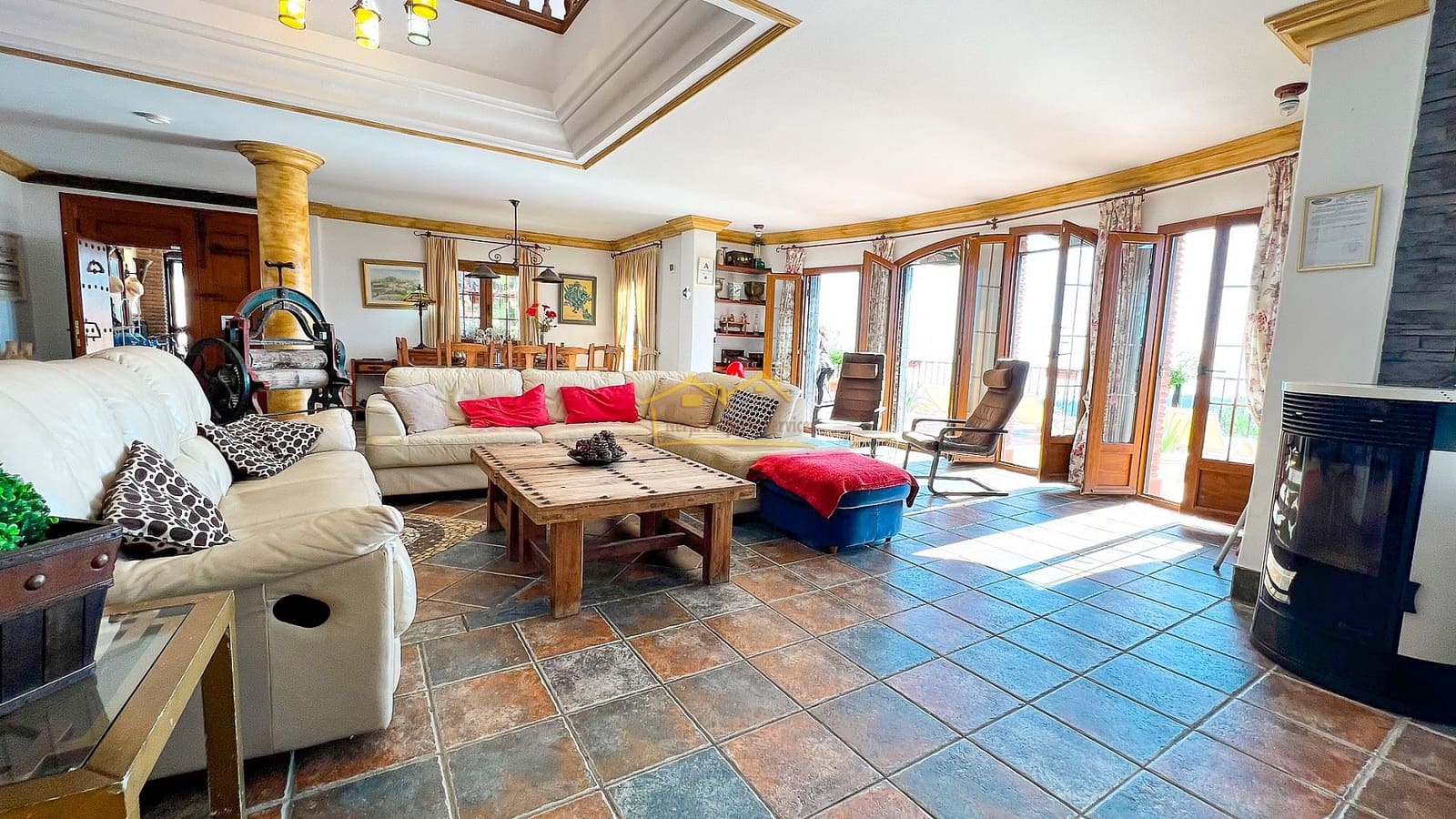 6 soverom Villa til salgs i Frigiliana med svømmebasseng garasje - € 1 200 000 (Ref: 4452515)