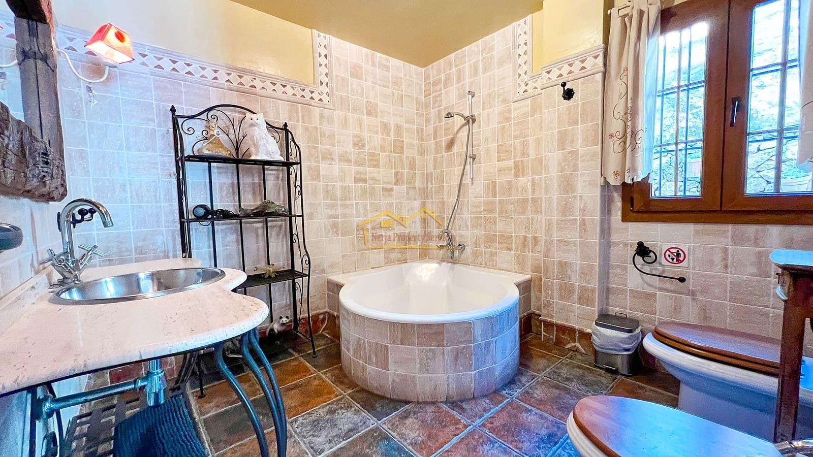 6 soverom Villa til salgs i Frigiliana med svømmebasseng garasje - € 1 200 000 (Ref: 4452515)