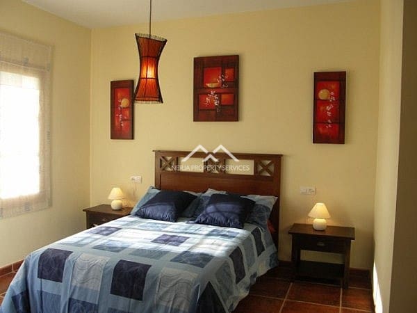 3 bedroom Villa for rent in Frigiliana with pool garage - € 2,600 (Ref: 4452535)