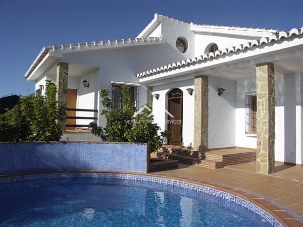 3 Zimmer Villa zu vermieten in Frigiliana mit Pool Garage - 2.600 € (Ref: 4452535)