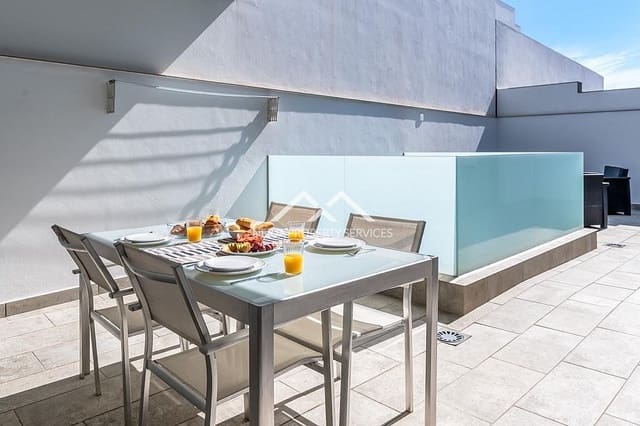 3 quarto Casa em Banda para arrendar em Centro, Nerja com piscina - 2 100 € (Ref: 4452538)