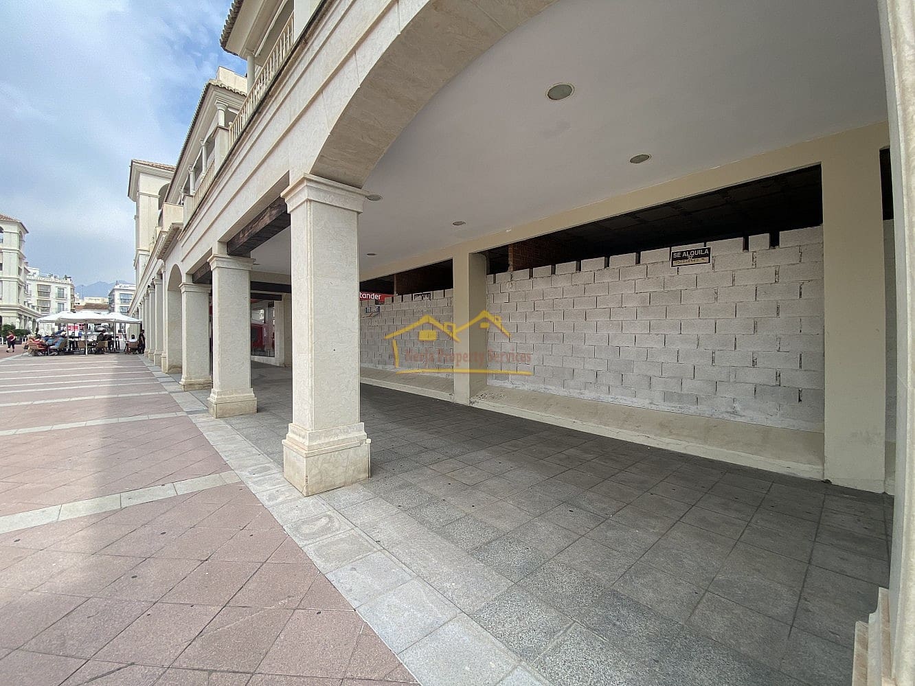 Erhverv til leje i Nerja - € 1.250 (Ref: 4452554)