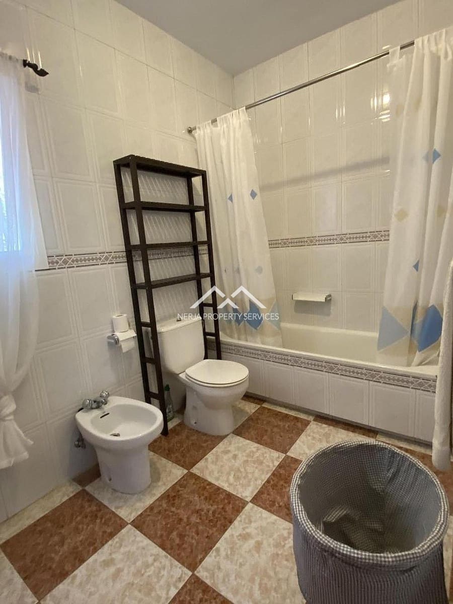 5 soveværelse Villa til leje i Frigiliana med swimmingpool garage - € 2.500 (Ref: 4564338)