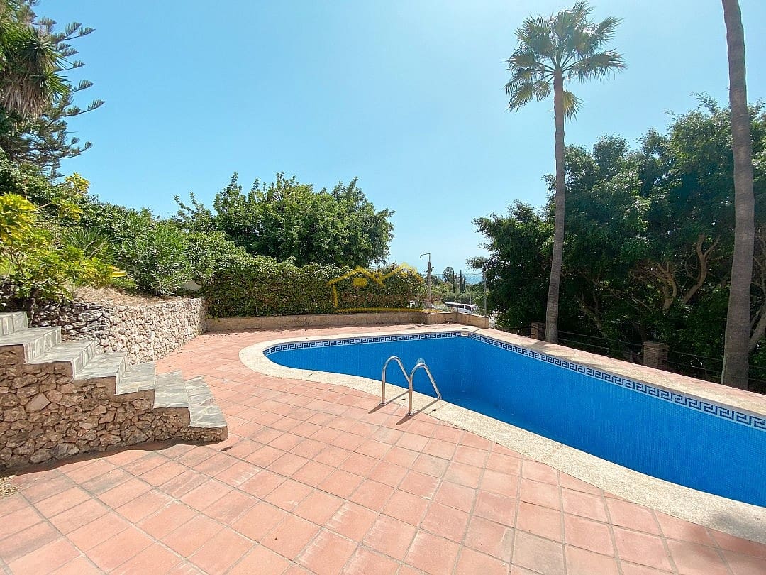 3 sovrum Villa att hyra i Frigiliana med pool garage - 2 500 € (Ref: 4734950)